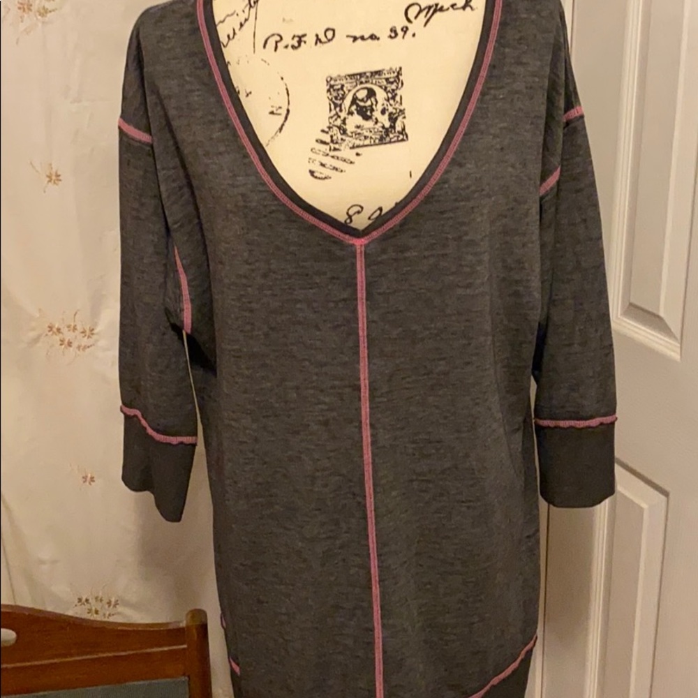 Tunic - Picture 2 of 4